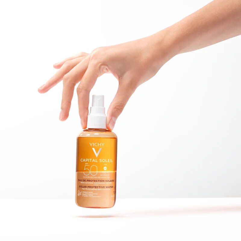 Vichy Capital Soleil ochranný sprej s betakarotenem SPF 50 200 ml