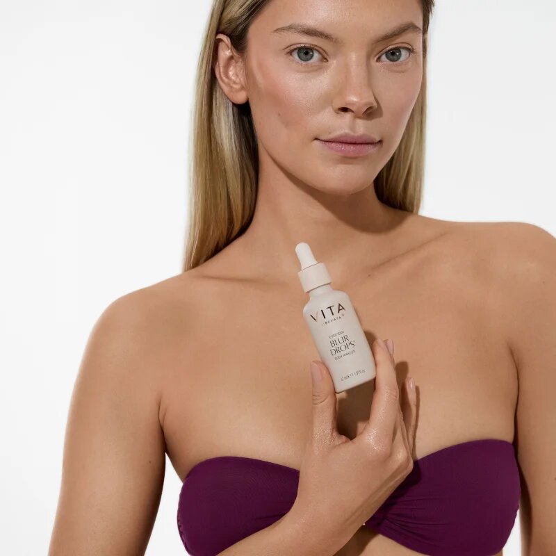 Vita Liberata Everyday Blur Drops® make-up na tělo odstín Medium 47 ml