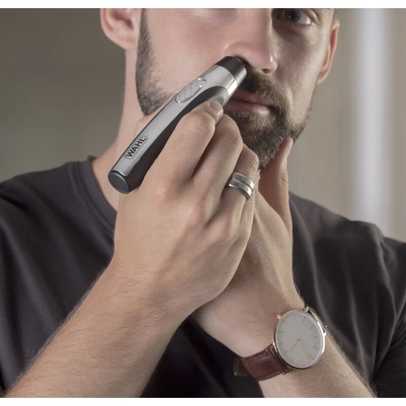 Wahl Deluxe Travel Kit zastřihovací sada na vousy i tělo na cesty