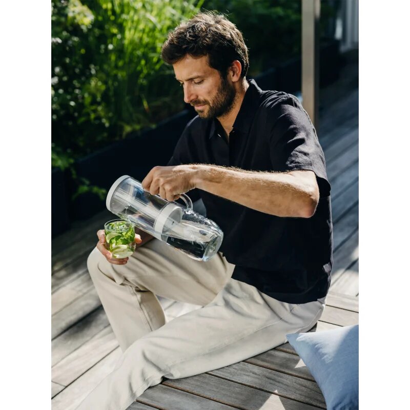 Waterdrop LUCY® Filtration Carafe filtrační karafa 1 ks