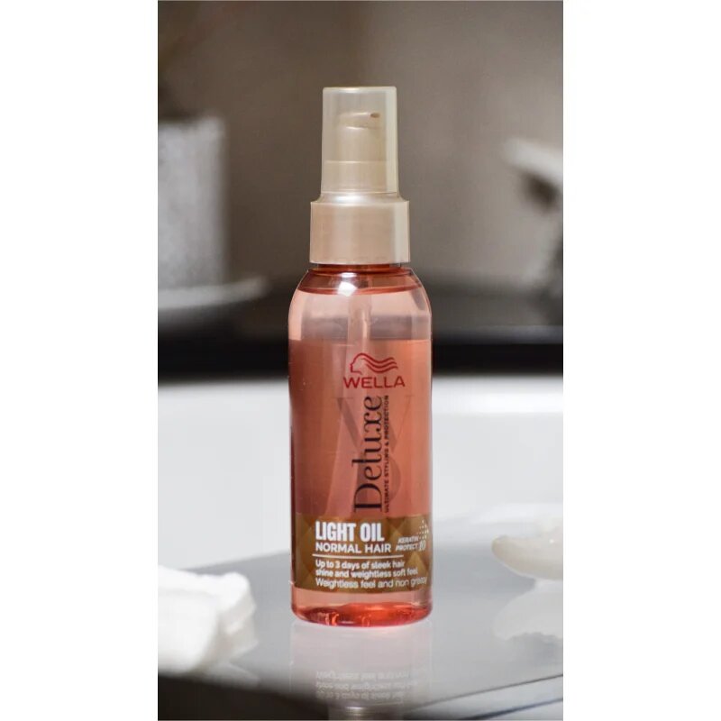 Wella Deluxe Light Oil vyživující olej na vlasy 100 ml