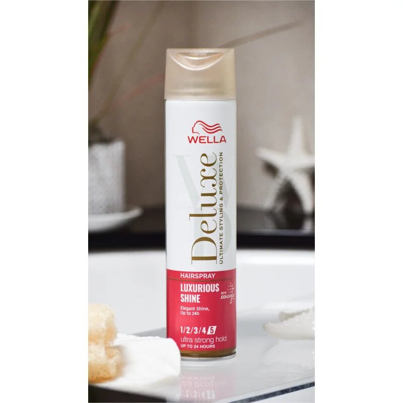 Wella Deluxe Luxurious Shine lak na vlasy pro lesk 250 ml
