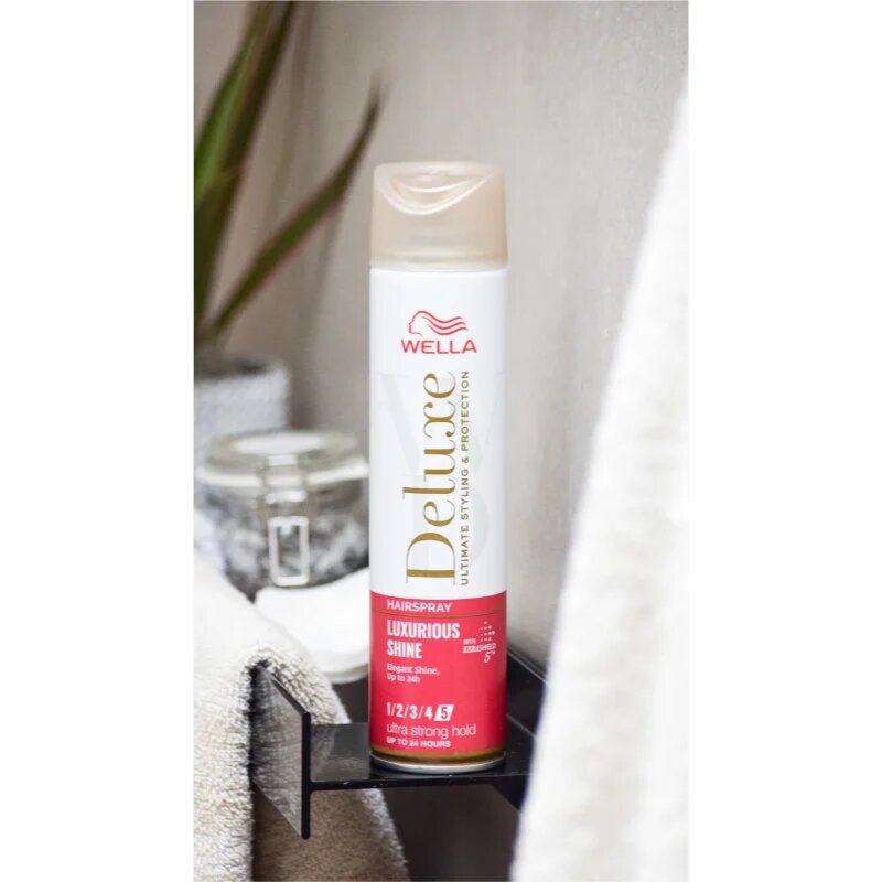 Wella Deluxe Luxurious Shine lak na vlasy pro lesk 250 ml