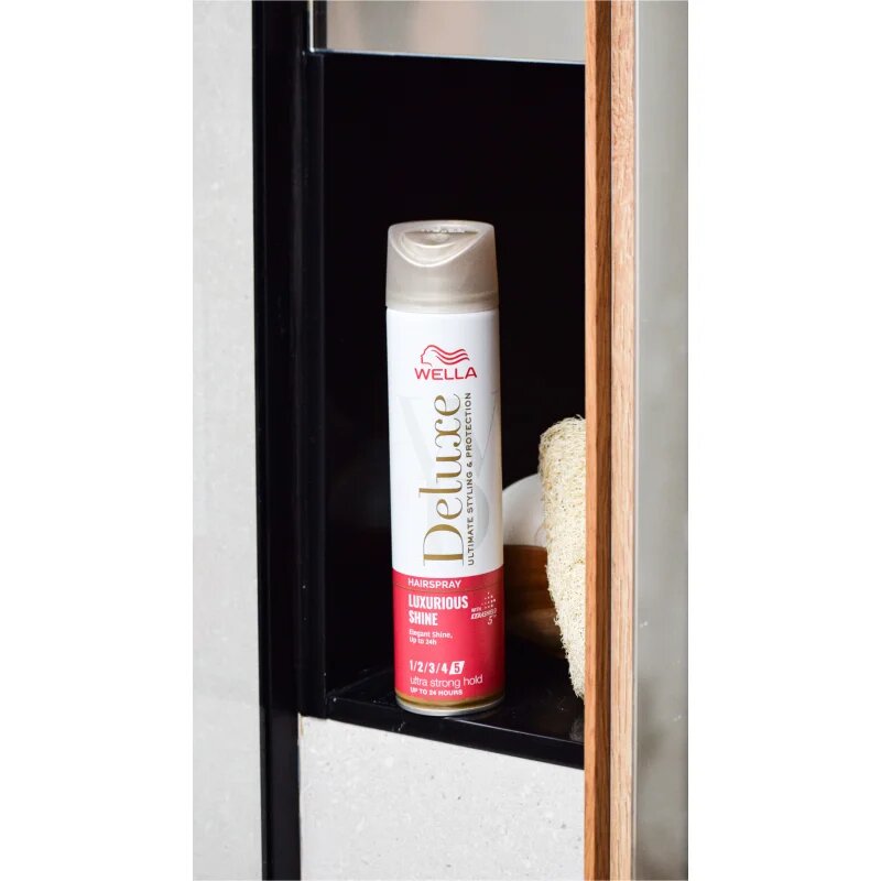Wella Deluxe Luxurious Shine lak na vlasy pro lesk 250 ml