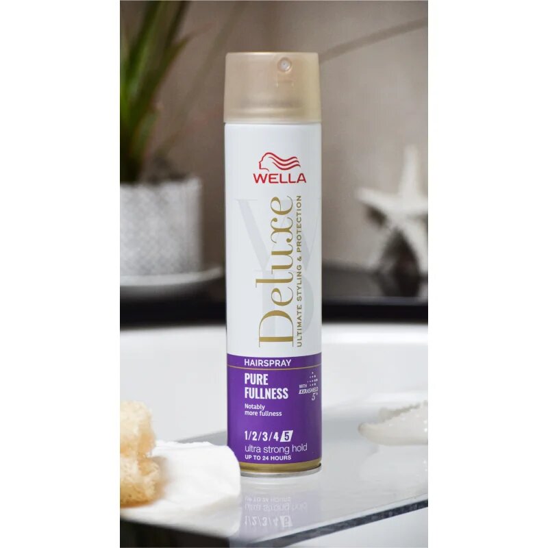 Wella Deluxe Pure Fullness lak na vlasy s extra silnou fixací pro objem 250 ml