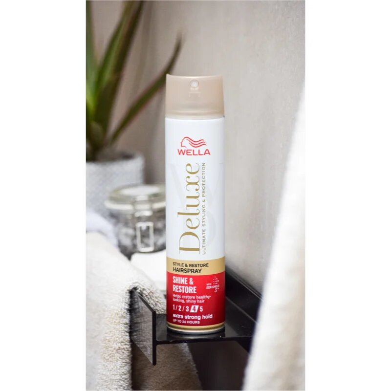 Wella Deluxe Shine & Restore lak na vlasy se silnou fixací pro objem 250 ml