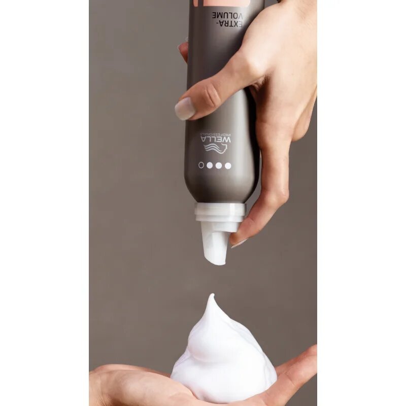 Wella Professionals Eimi Extra Volume pěnové tužidlo pro extra objem 500 ml