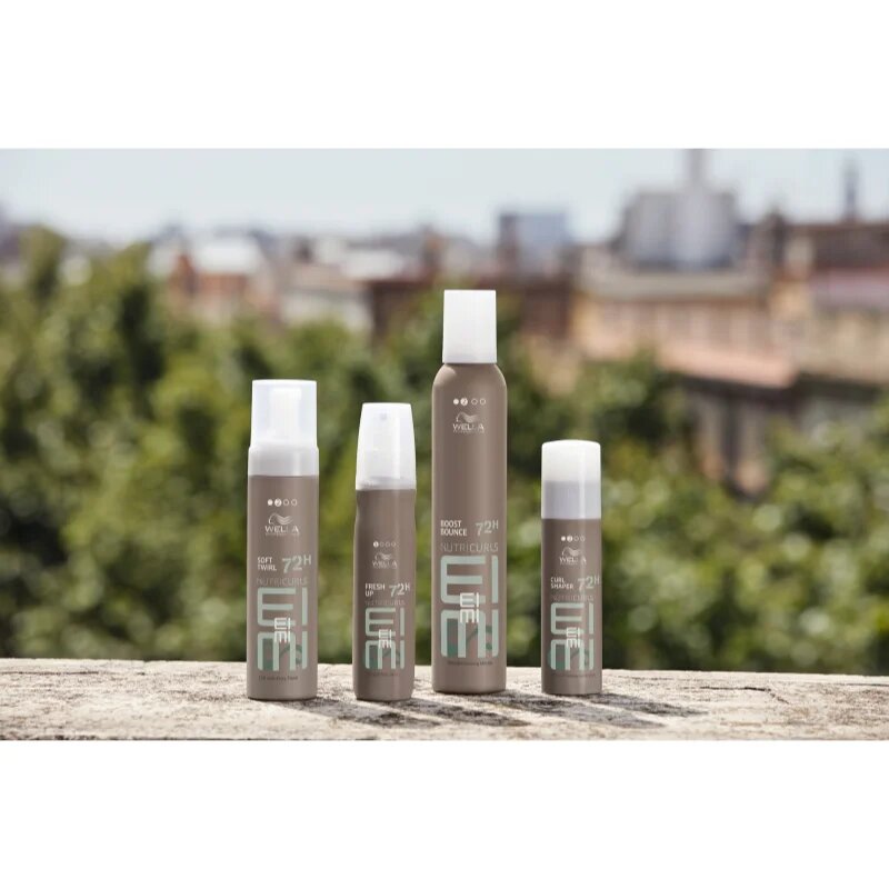 Wella Professionals Eimi Nutricurls Boost Bounce pěnové tužidlo pro vlnité vlasy 300 ml