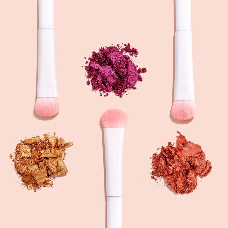 Wet n Wild Essential Large Eyeshadow Brush velký štětec na oční stíny 1 ks