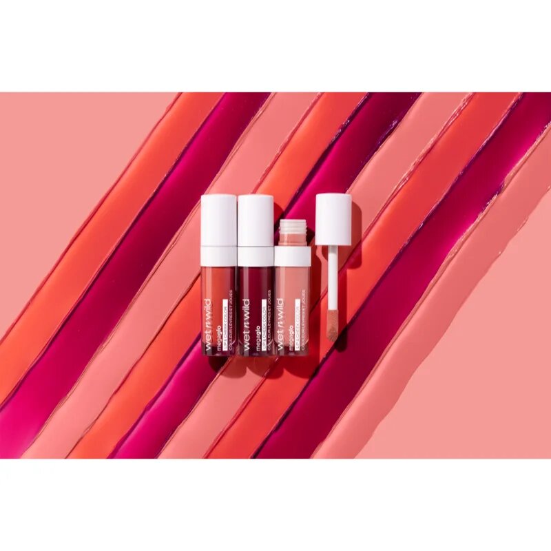 Wet n Wild MegaGlo krémová rtěnka na rty a tváře odstín Rosy Romance 65 ml