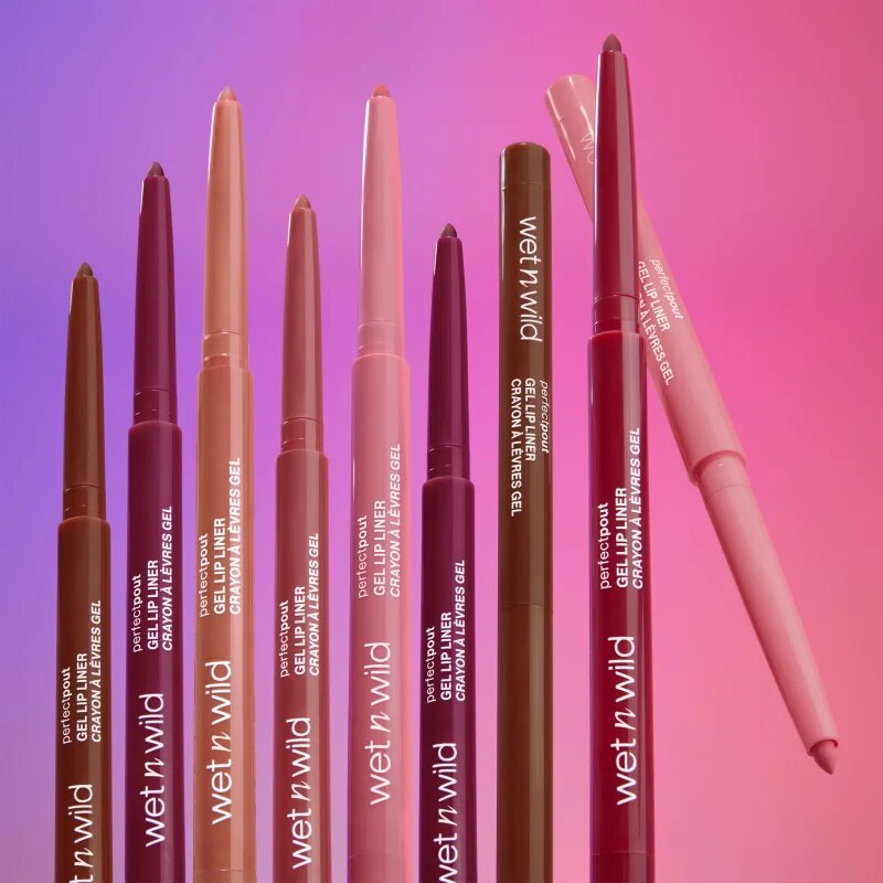 Wet n Wild Perfect Pout dlouhotrvající tužka na rty odstín Plum Together 0.25 g