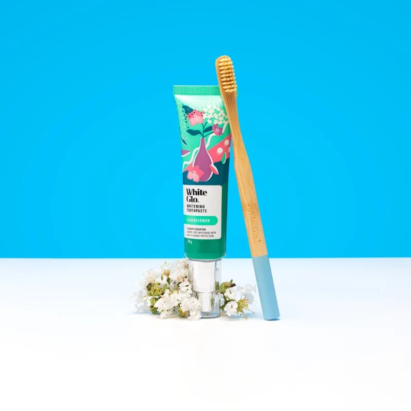 White Glo Whitening Toothpaste Eldeflower zubní pasta 70 g