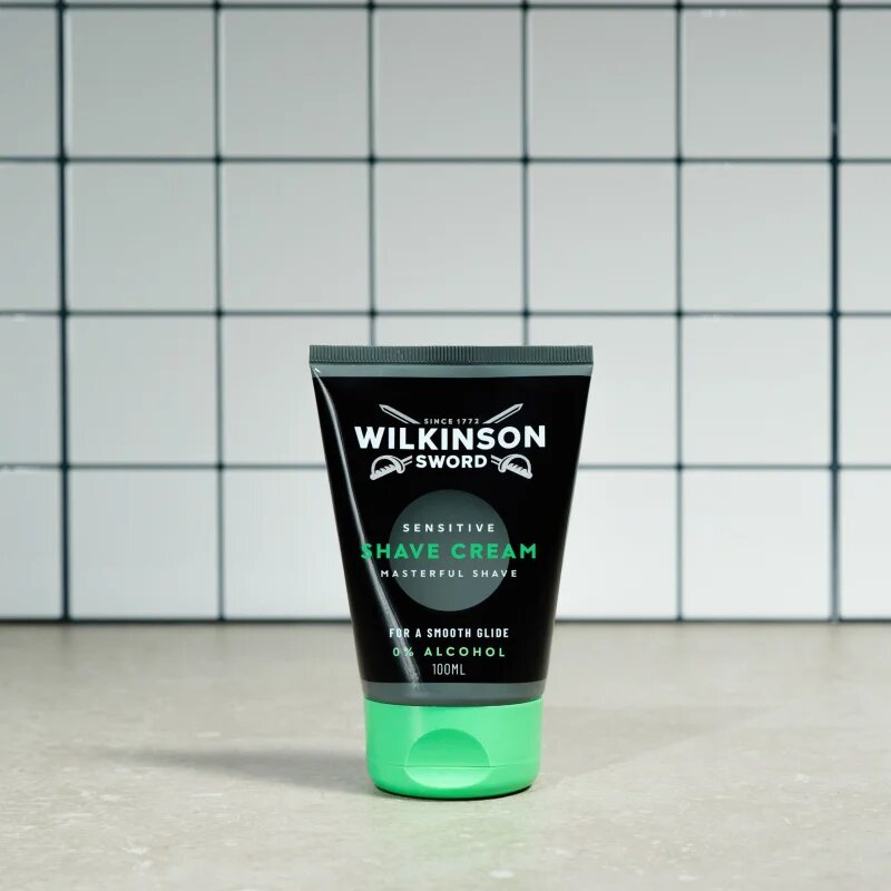 Wilkinson Sword Sensitive Shave Cream krém na holení pro muže 100 ml