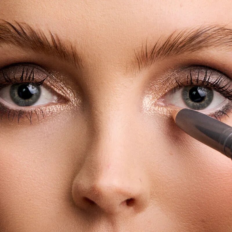 WONDERSKIN IYKYK oční stíny v tužce odstín Champagne 1.4 g