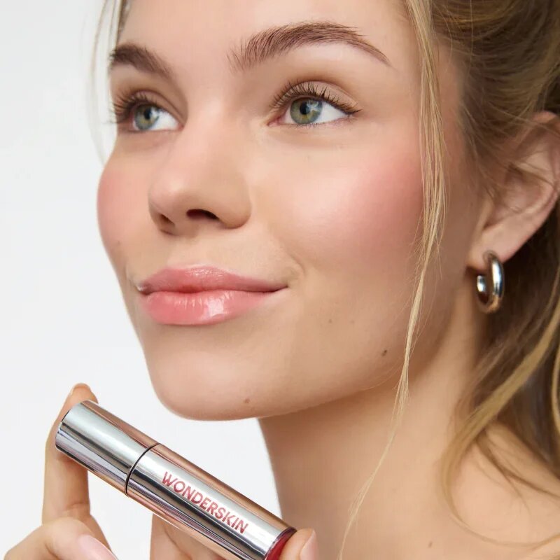 WONDERSKIN Lip Rehab Serum Oil olej na rty odstín Lover 3.57 ml