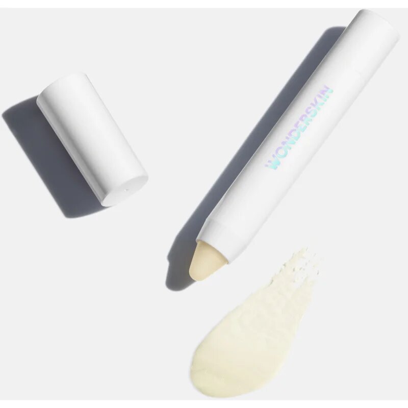 WONDERSKIN Wonder Blading 3-in-1 Lip Scrub peeling na rty v tyčince 3 g