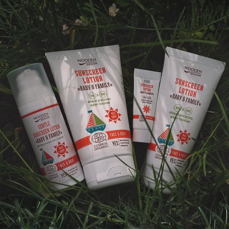 WoodenSpoon Baby & Family ochranné opalovací mléko pro celou rodinu SPF 50 150 ml