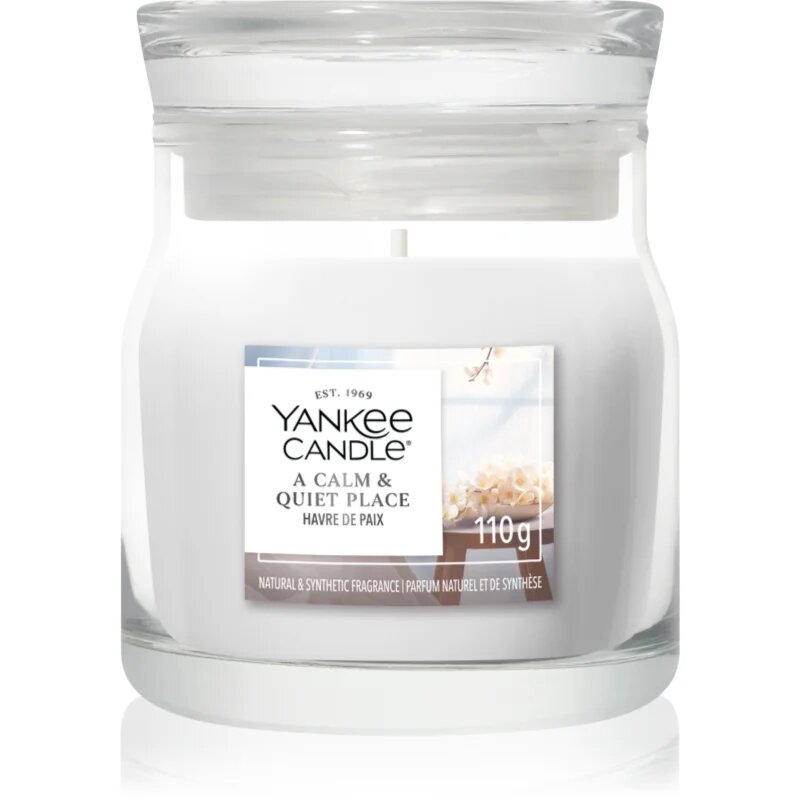 Yankee Candle A Calm & Quiet Place vonná svíčka Signature 110 g