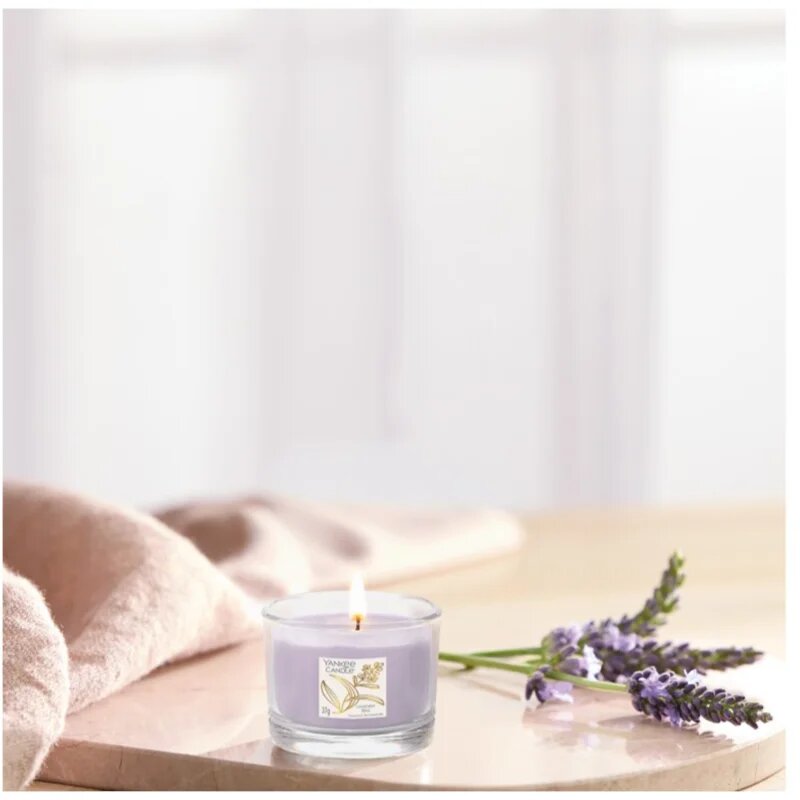 Yankee Candle Little Luxuries Lavender Bliss votivní svíčka 37 g