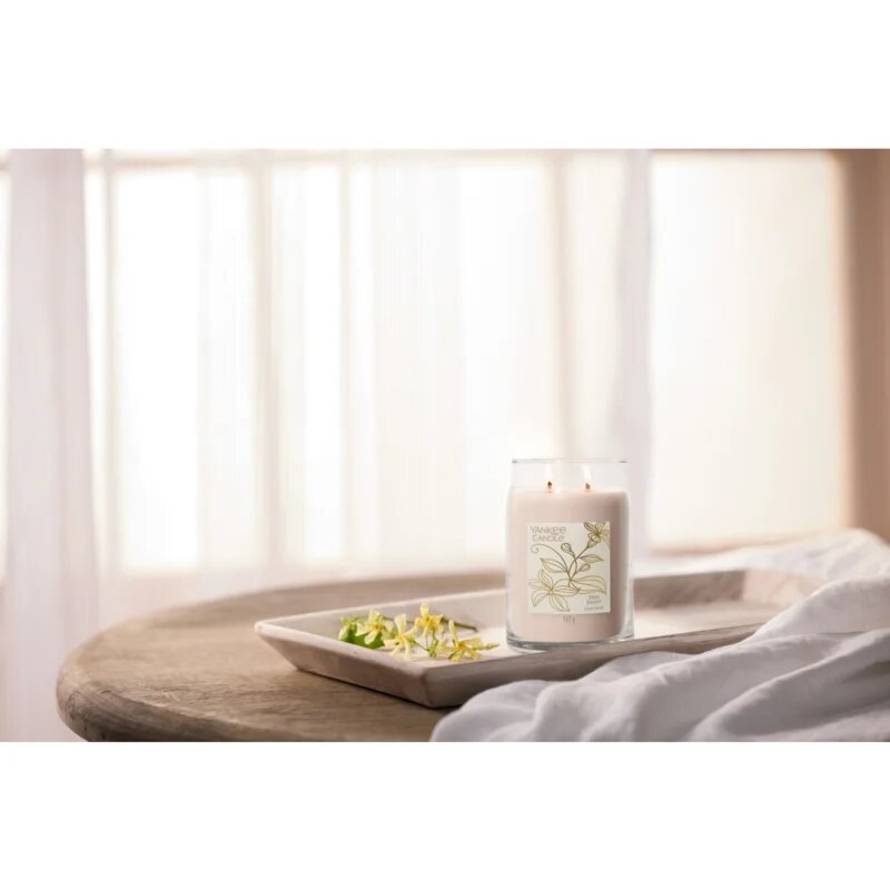 Yankee Candle Little Luxuries Slow Bloom vonná svíčka 567 g