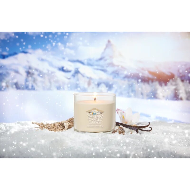 Yankee Candle Vanilla Flurries vonná svíčka Signature 122 g