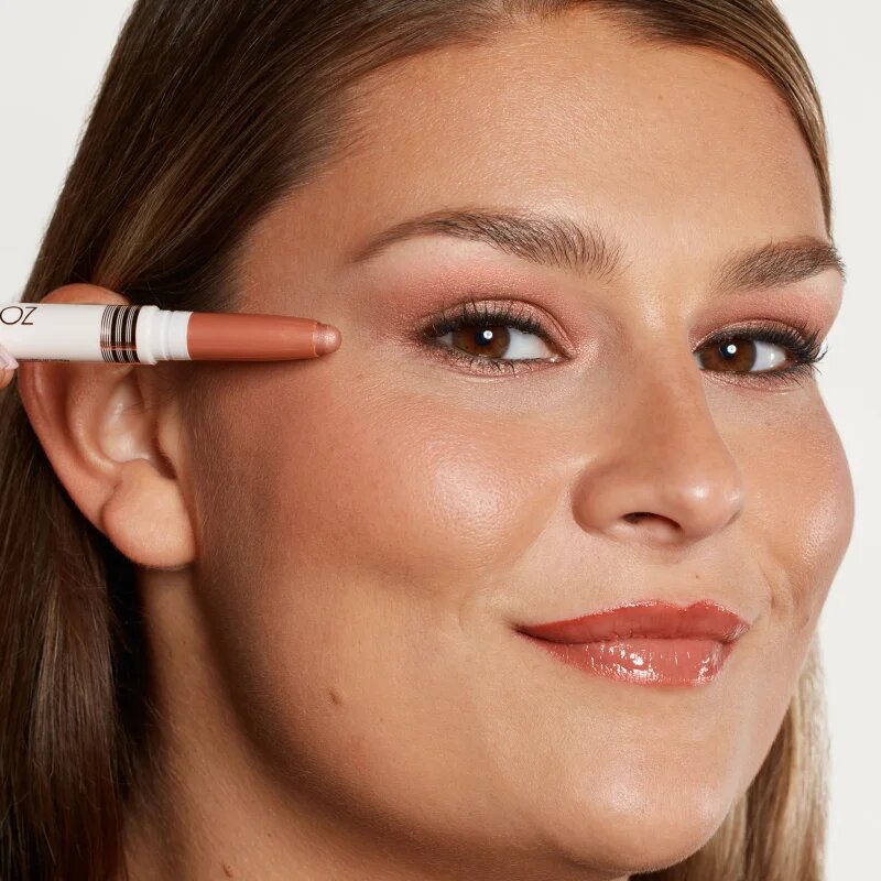 ZOEVA Eye Swipe oční stíny a oční linky 2 v 1 odstín Rose Gold 14 g