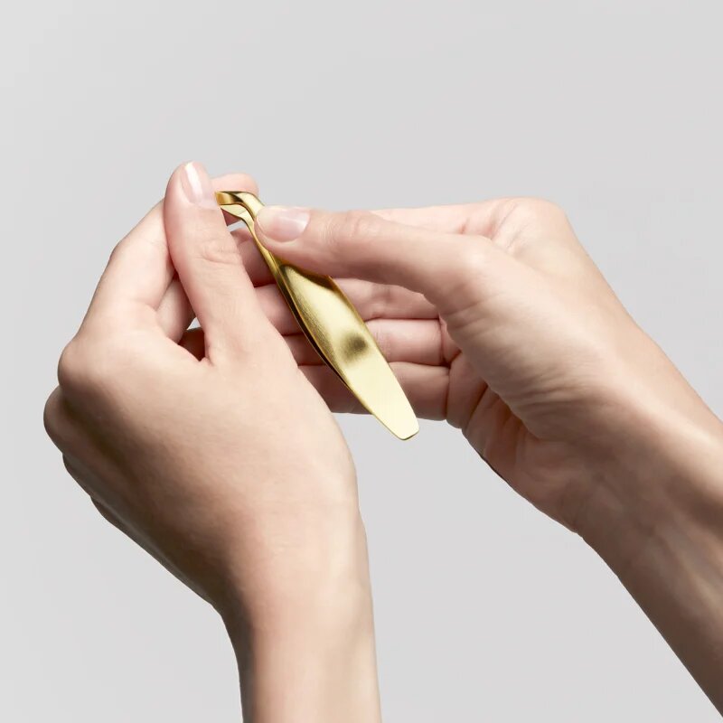 Zwilling Premium Gold kleštičky na nehty a nehtovou kůžičku 1 ks